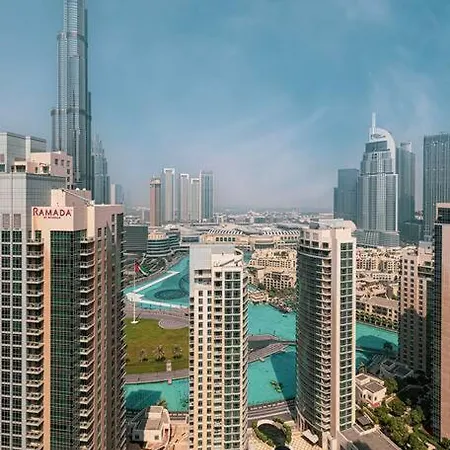 Апартаменти Luxurious 1-Bed, 2-Bath With Burj Khalifa Views Дубай Екстер'єр фото